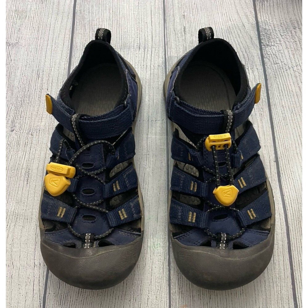 Navy Blue Keens Keen Boy Water Shoes Hiking Sandals, Size Youth 3